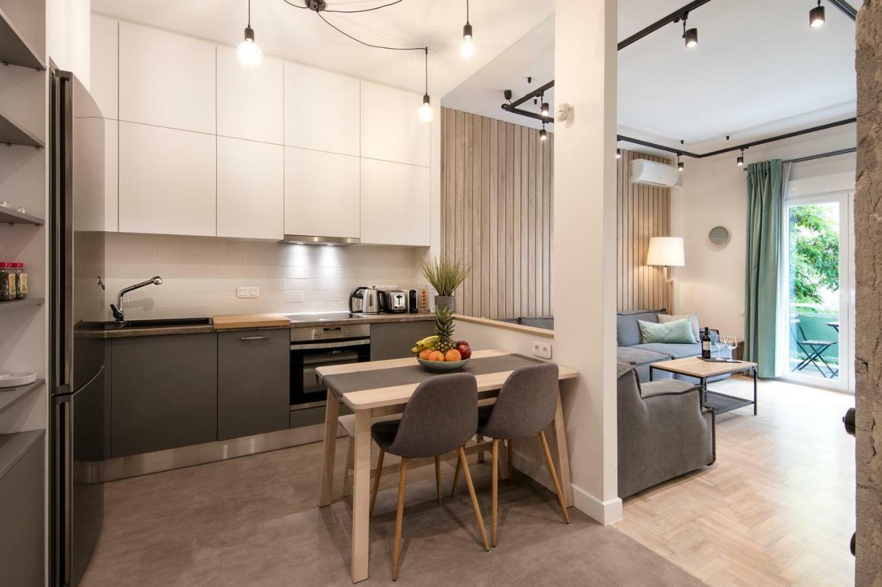 Appartement Stunning Αpartment Ιn Τhe Heart Athens. Extérieur photo